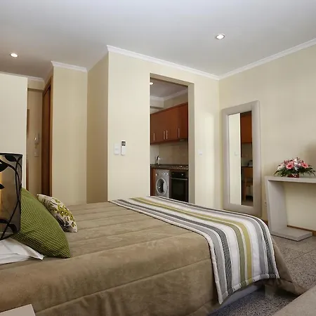 Apartment Centre